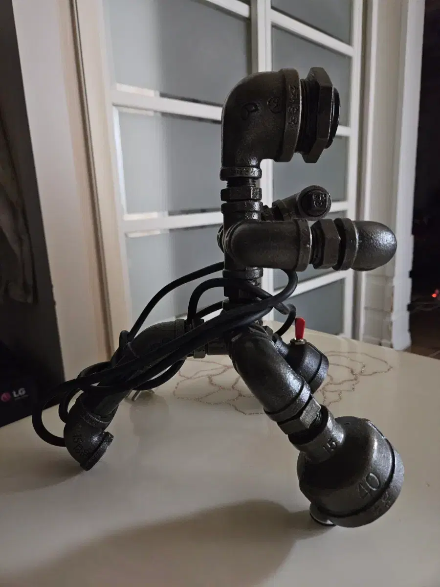 thumbnail-1